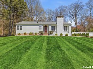 44 Brinsmade Rd, Hamden, CT 06514