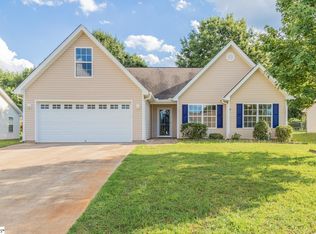 304 Magnolia Meadow Ln, Taylors, SC 29687