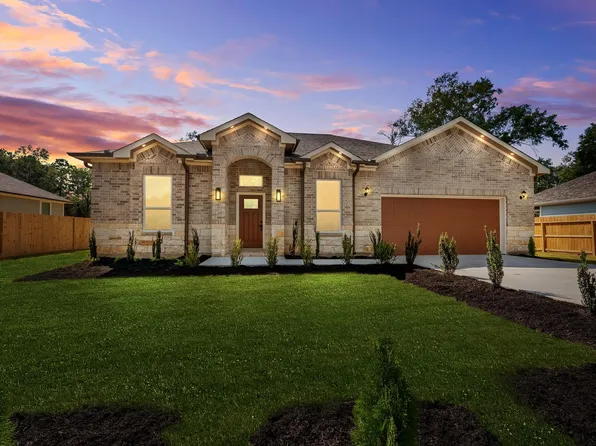 141 County Road 3372, Cleveland, TX 77327