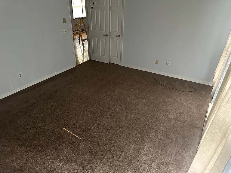 1190 Chickadee Dr — Photo 10