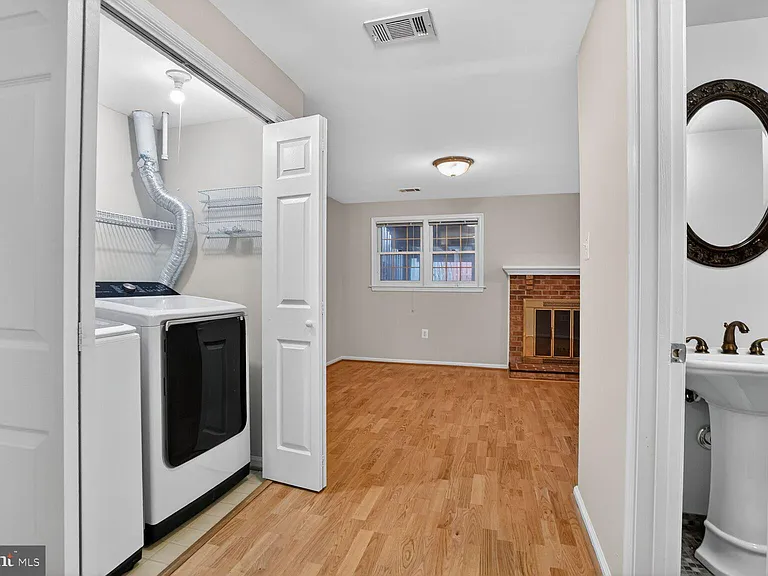 8408 Millwood Dr — Photo 21