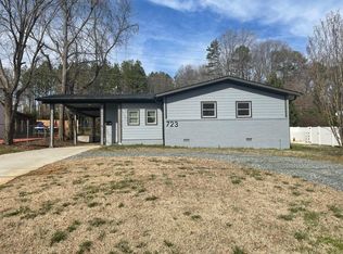 723 Norwood Dr, Charlotte, NC 28208