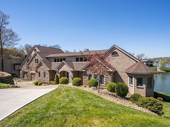 2nd image of 1398 Cliftmont Cir