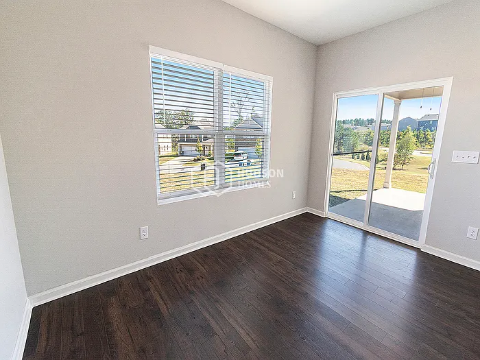 301 Chelsea Park Rd — Photo 14