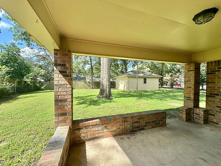 2448 Holly Ln — Photo 28