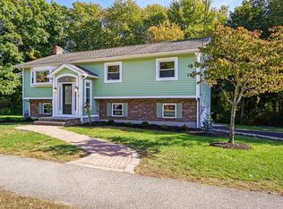 36 Pitman Dr, Reading, MA 01867