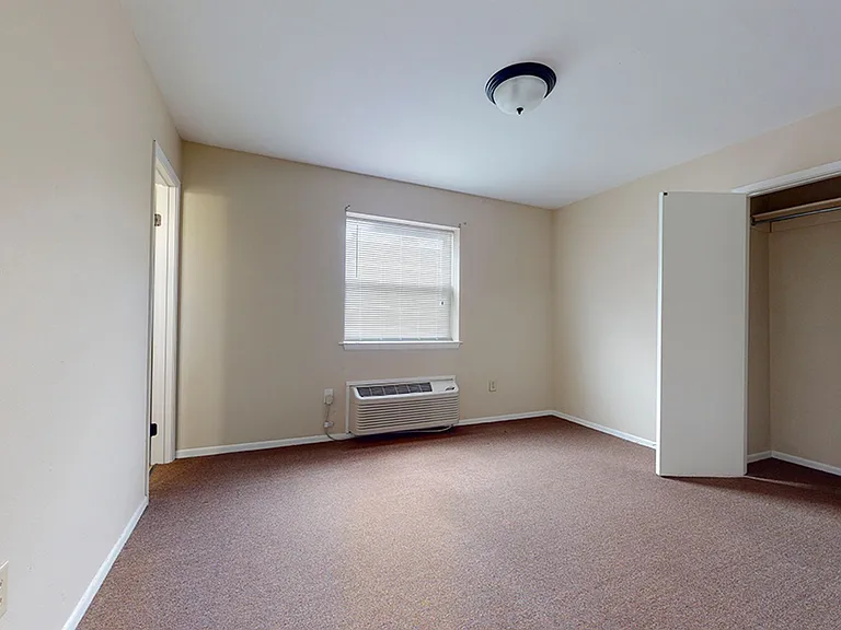 1508 Seminole Ave — Photo 9