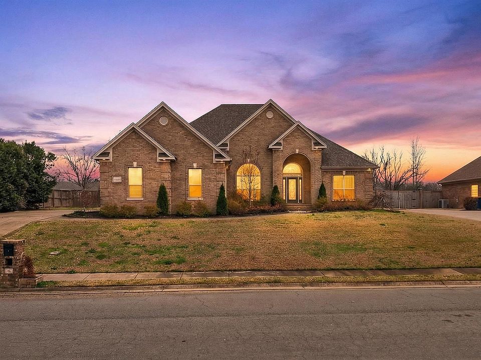 1st image of 77 Cypress Creek Dr