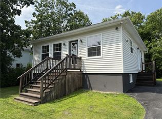 3 Victoria St, Saint Stephen, NB E3L 2R2