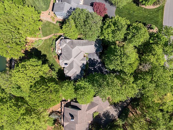 3rd image of 125 Upland Shores Dr