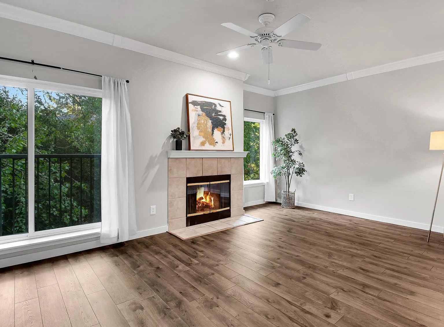 3 bed, 2.5 bath, 1455 sqft, $3,500 — Photo 2