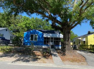 2221 Cambridge Ave, North Charleston, SC 29405