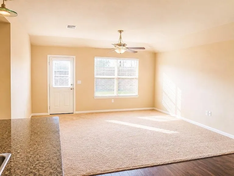 11640 Cambrian Rd — Photo 10