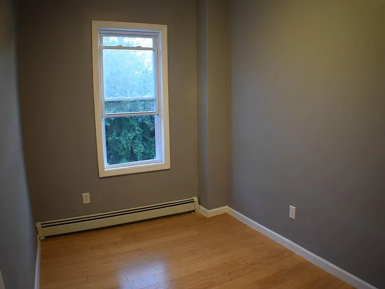87 Orient Ave #2 — Photo 31