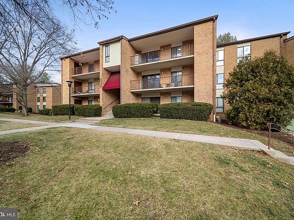 3rd image of 13209 Dairymaid Dr #42