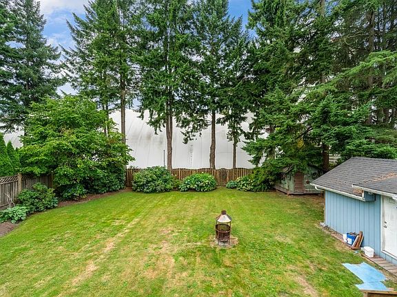 4th image of 10320 Caithcart Rd