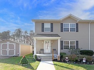 211 W Pacific Ave #B, Cape May Court House, NJ 08210
