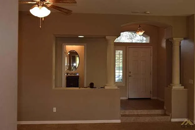 7923 Granite Pointe Pkwy — Photo 3