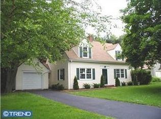 10 W School Ln, Yardley, PA 19067