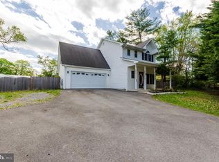 64 Monument Ln, Bunker Hill, WV 25413