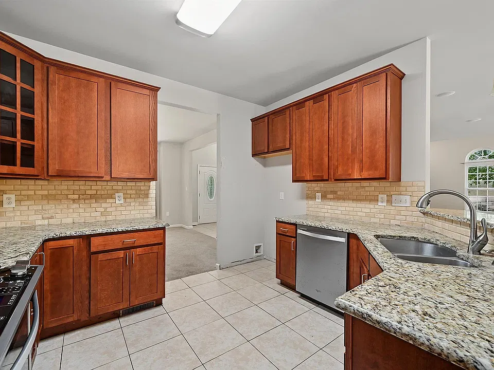 410 S 4th Ave