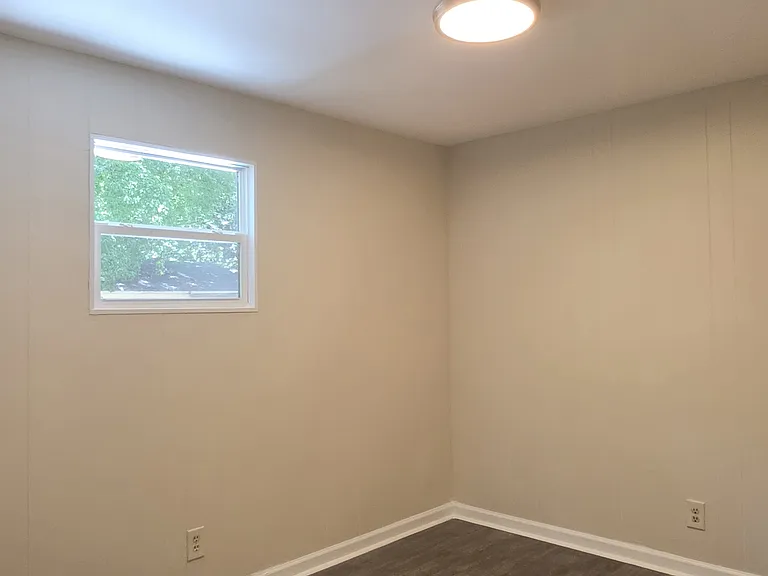 4910 Forestmont Dr — Photo 8