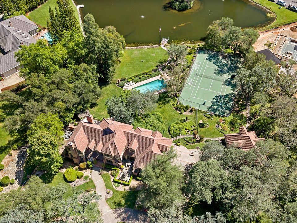 1st image of 7900 Shelborne Dr