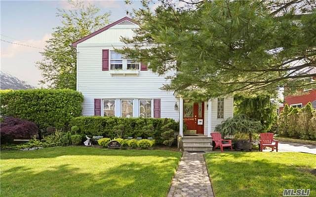1st image of 107 Prospect Ave