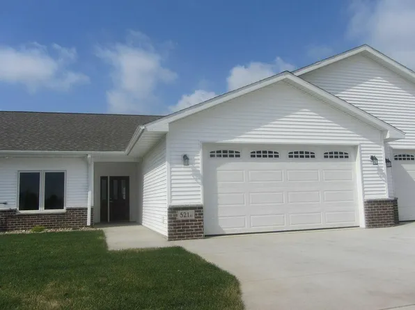 435 Autumn Ln Unit 2, Cedar Falls, IA 50613