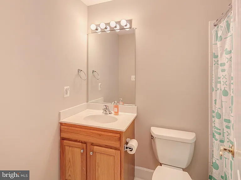 2958 Thompson Park Ln — Photo 34