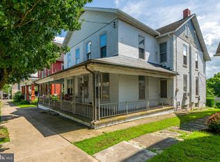 412 Main St, Denver, PA 17517