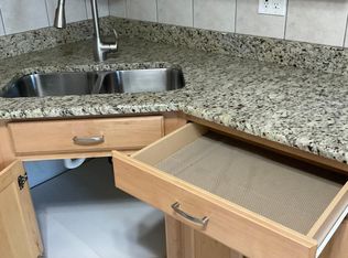 921 W 31st Pl #B9GYAK2RF, Chicago, IL 60608