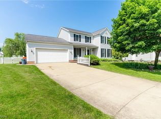 10737 Withington Ave NW, Uniontown, OH 44685