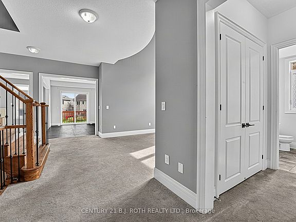 5th image of 55 Sanford Cir
