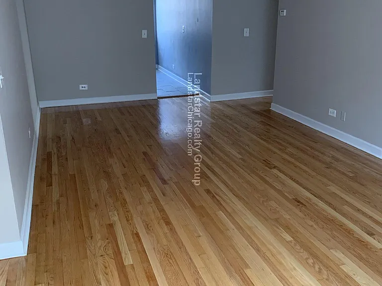 4924 Mulford St #3E — Photo 5