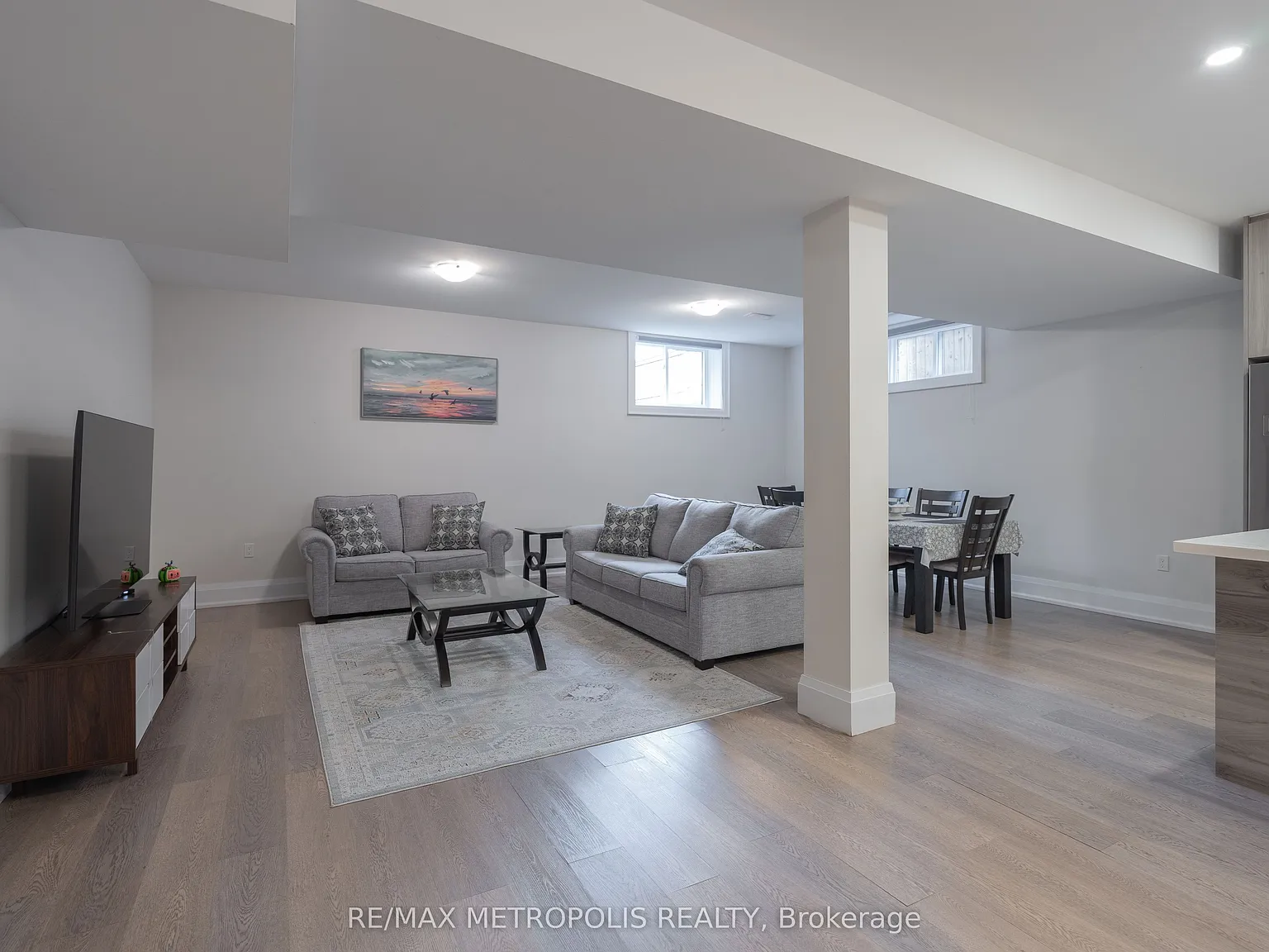 2 bed, $2,400 — Photo 3
