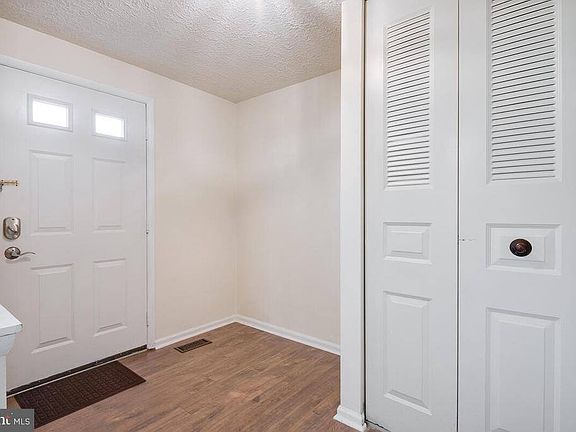 5th image of 12356 Quail Woods Dr