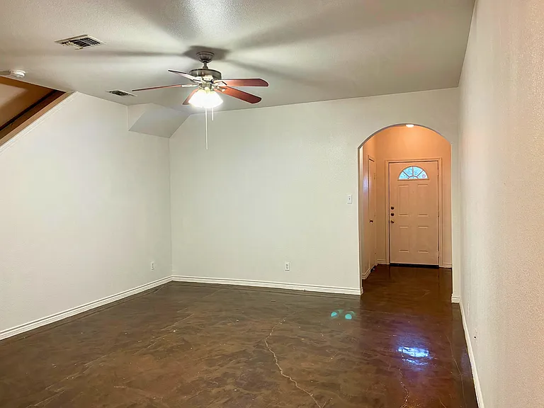 Kingsbury View-8603 — Photo 6