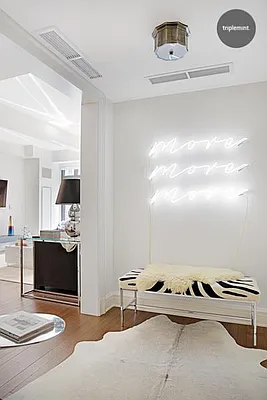 Sold by Triplemint | media 19