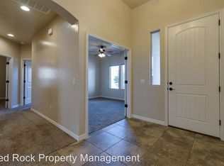 2932 E Crimson Ridge Dr, St George, UT 84790