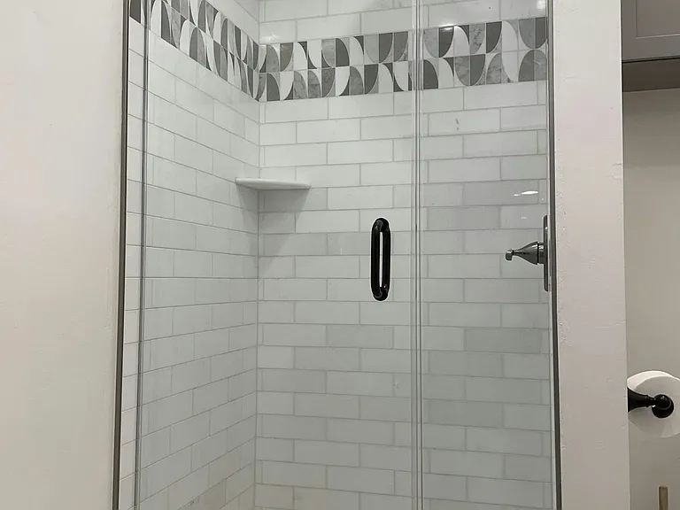 4521 Westview Dr #1 — Photo 18