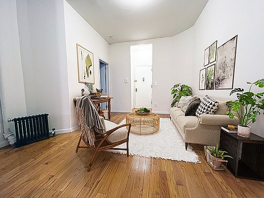 2nd image of 408 W 130th St APT 22A