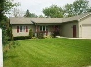 1950 Sunset Dr, Twin Lakes, WI 53181