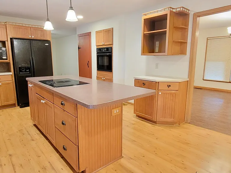 14411 W Maple St — Photo 16