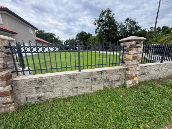 2065 W Bearss Ave, Tampa, FL 33618