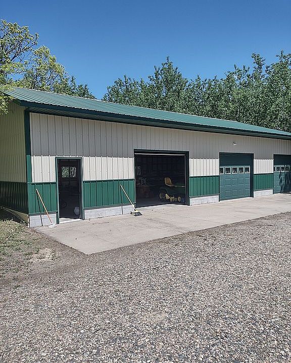 2nd image of 31128 County Road 19