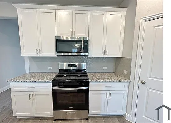 740 Fencerow Trl — Photo 5