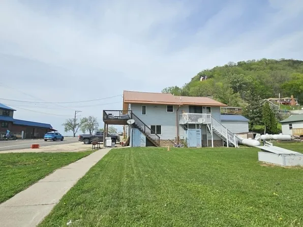 119 & 121 Main St, Eastman, WI 54626