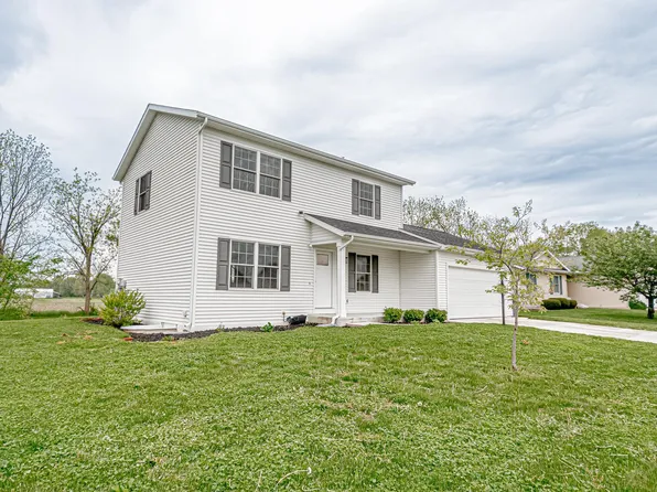 917 Lantern Ln, Goshen, IN 46526