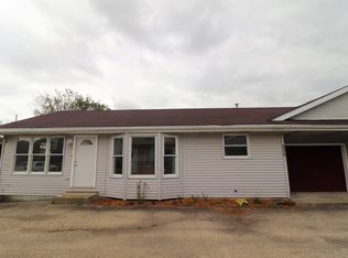 206 1/2 N Matteson St, Elwood, IL